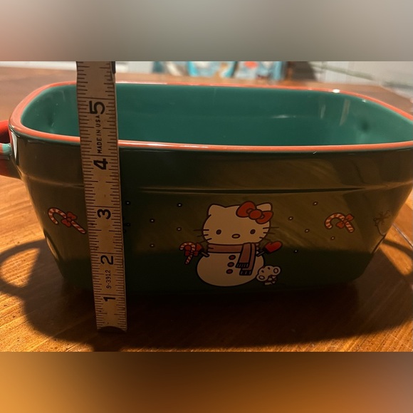 Sanrio Hello Kitty Christmas Green Snowman Ceramic Loaf Pan / Baking Dish - Picture 10 of 12
